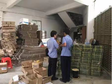 松下自動(dòng)門(mén)打假行動(dòng)現(xiàn)場(chǎng) 松下自動(dòng)門(mén)打假行動(dòng)現(xiàn)場(chǎng)